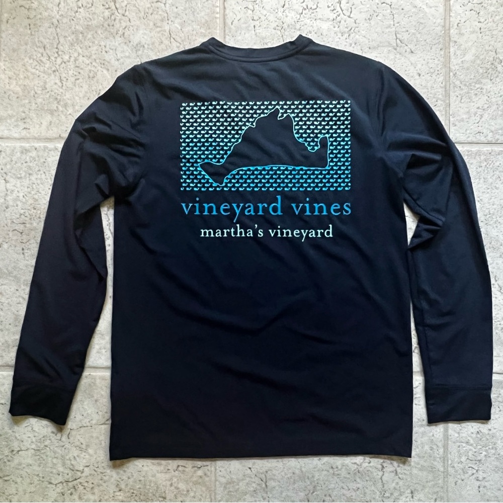 Vineyard Vines Boys’ Long-Sleeve Rashguard M(12-14)